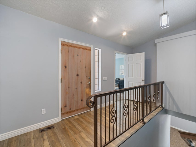 1110 East Sherman Circle St. George, UT 84790 - Photo 4 of 59
