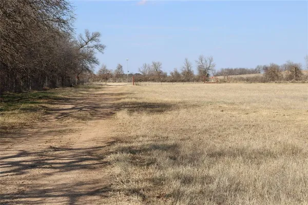 $390,500 | 965 Cr 415 Comanche Tx 76442, Comanche, TX 76442