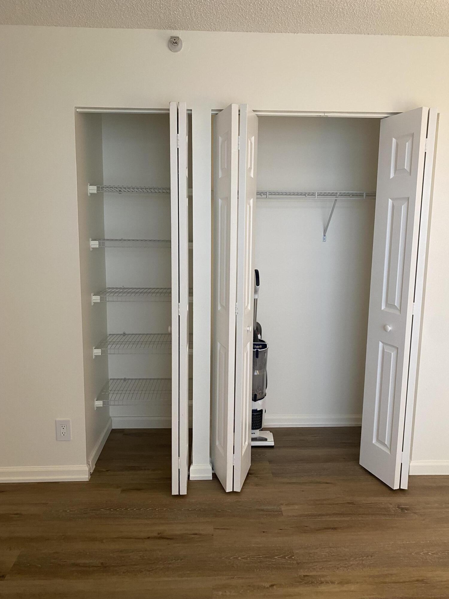 17 Royal Palm Way, Unit 305 Boca Raton, FL 33432 - Photo 15 of 22 IMG_7811