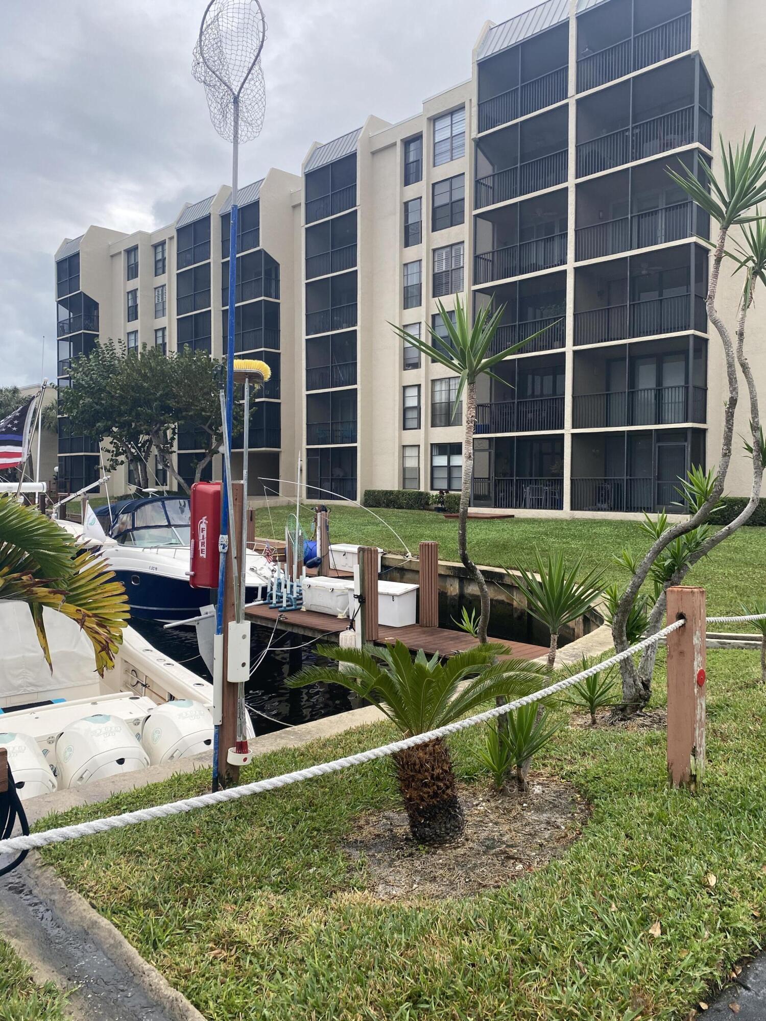 17 Royal Palm Way, Unit 305 Boca Raton, FL 33432 - Photo 20 of 22 IMG_7791