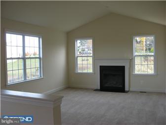 136 Wiand Lane Spring City, PA 19475 - Photo 12 of 12 Family Room