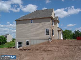 136 Wiand Lane Spring City, PA 19475 - Photo 3 of 12 Exterior Side