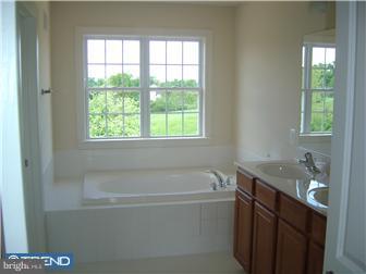 136 Wiand Lane Spring City, PA 19475 - Photo 7 of 12 Bathroom