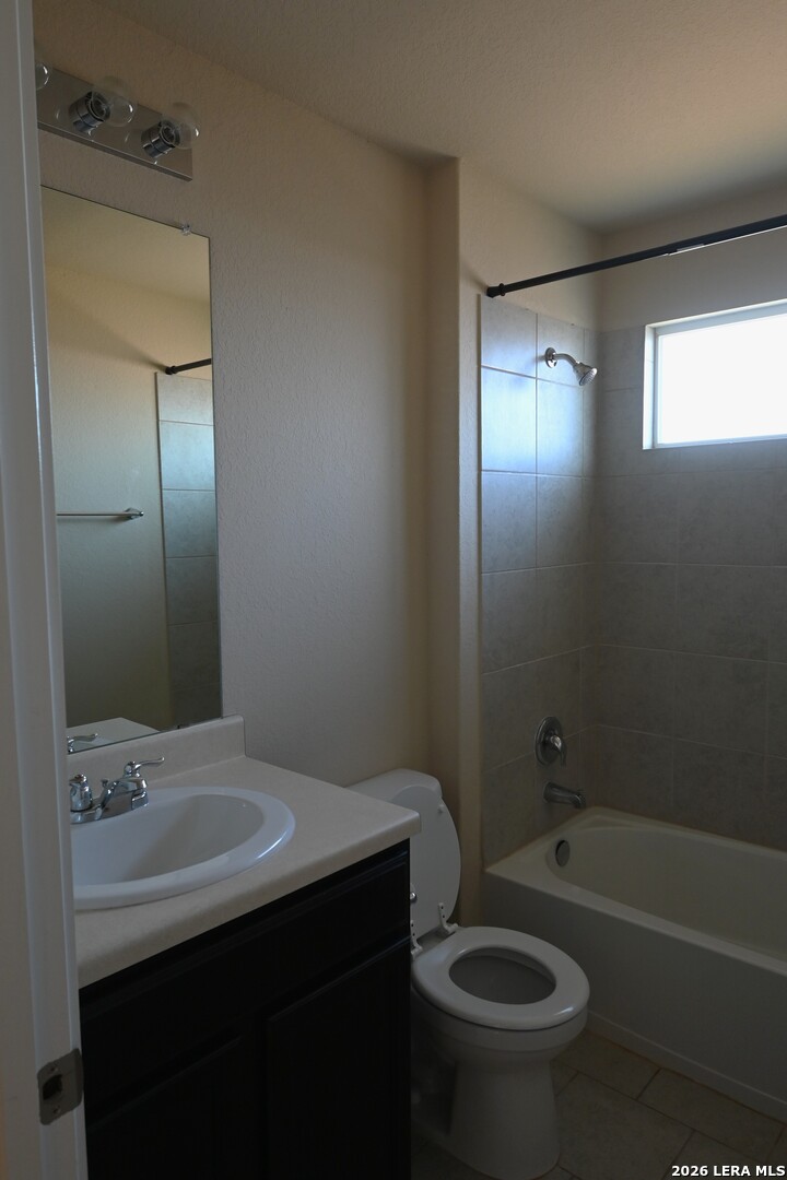 7411 Rigel Chase San Antonio, TX 78252 - Photo 4 of 16