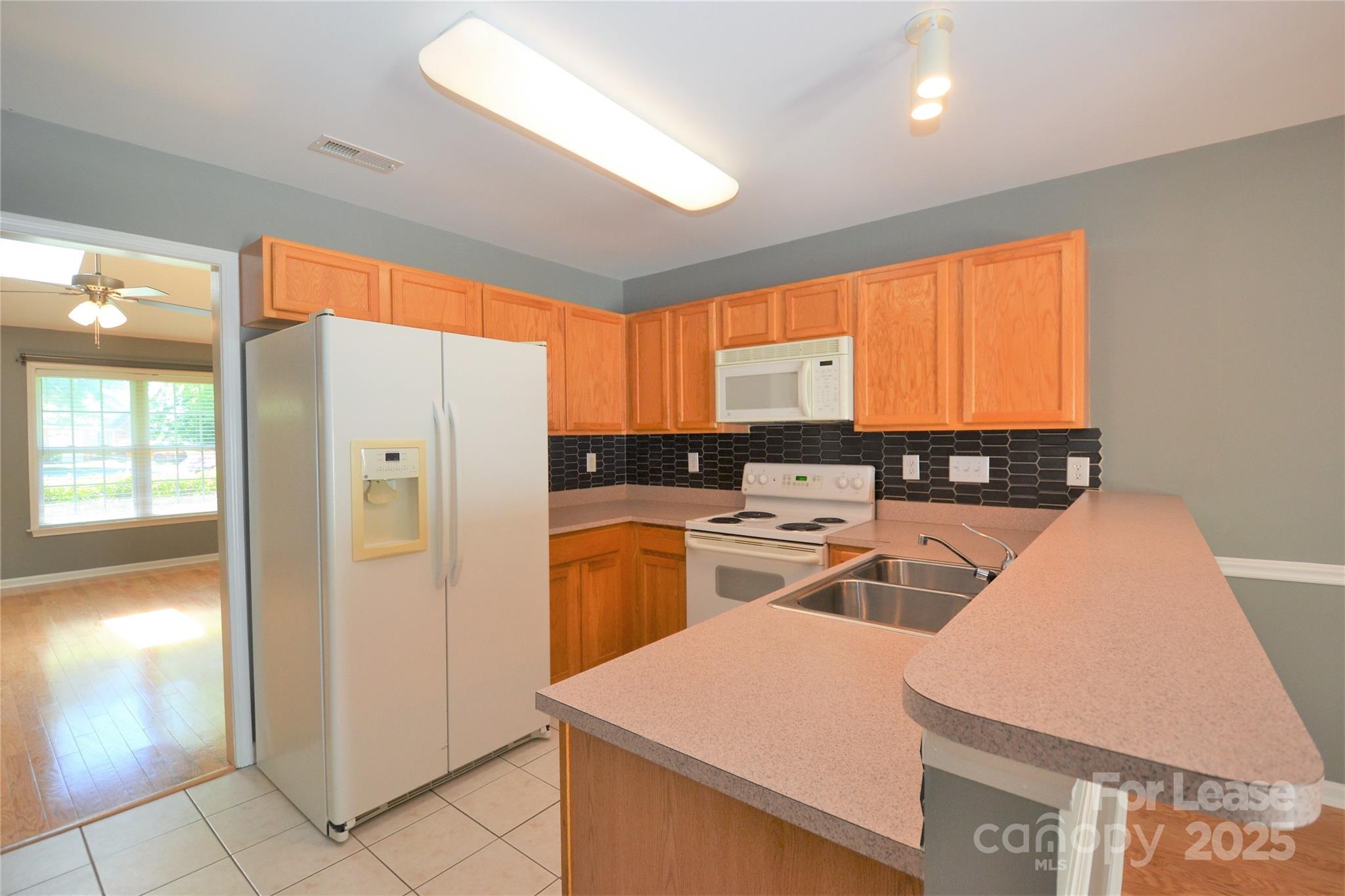 224 Edinburgh Court Mount Holly, NC 28120 - Photo 6 of 21