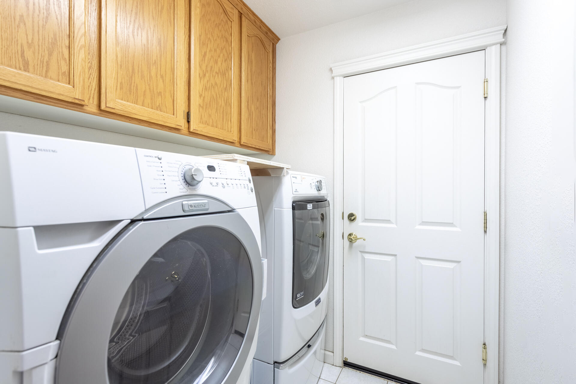 1343 Britt Lane Red Bluff, CA 96080 - Photo 13 of 17 a utility room with dryer and washer