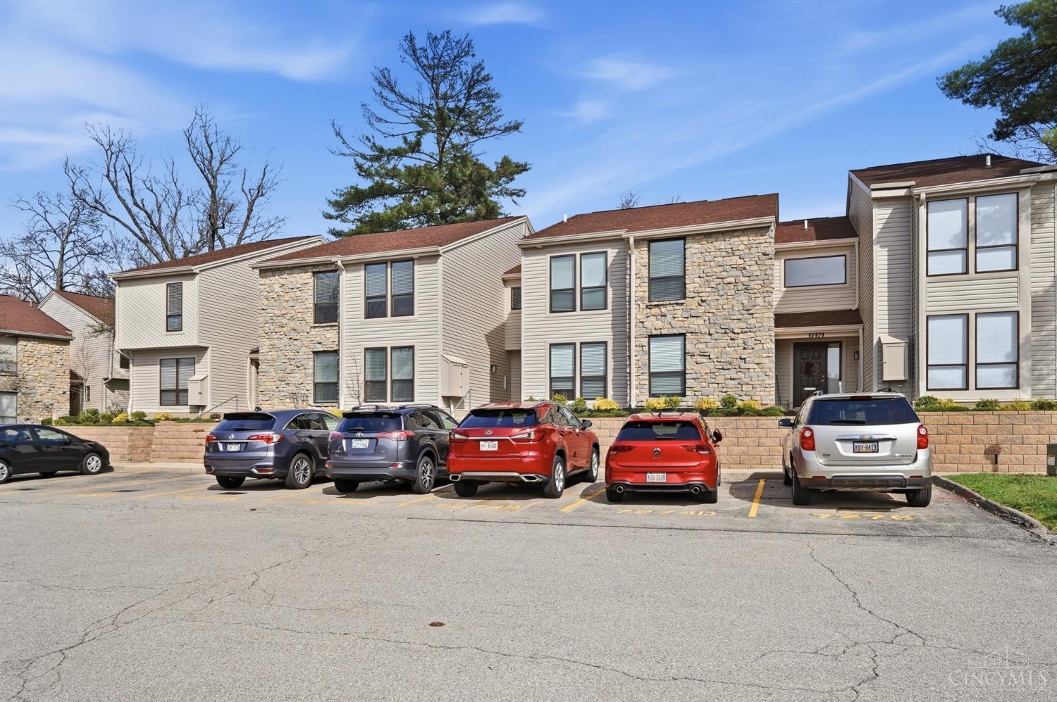 7274 East Galbraith Road, Unit C Cincinnati, OH 45243 - Photo 1 of 45