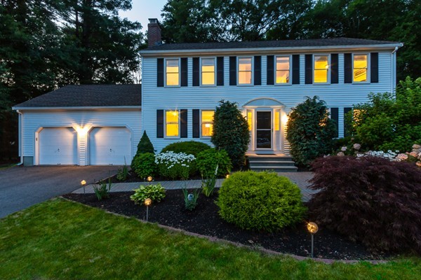 25 Temple Street Medway, MA 02053 - Photo 1 of 24