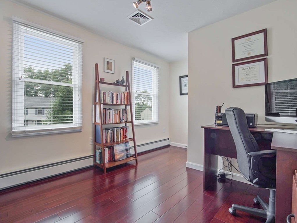 25 Temple Street Medway, MA 02053 - Photo 17 of 24
