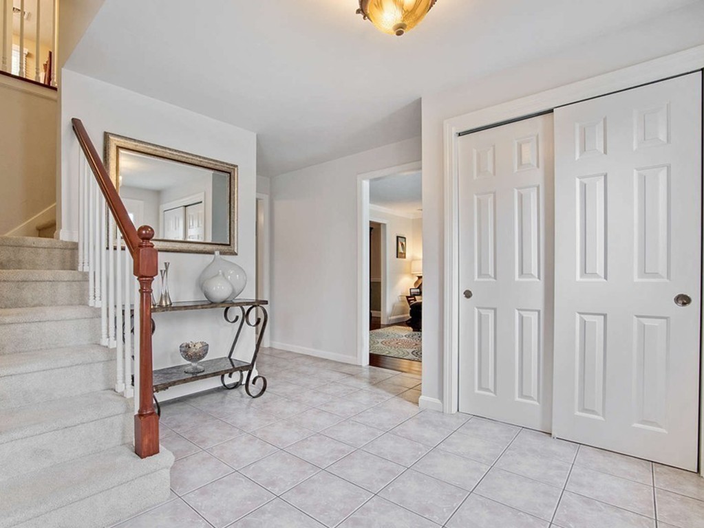 25 Temple Street Medway, MA 02053 - Photo 3 of 24