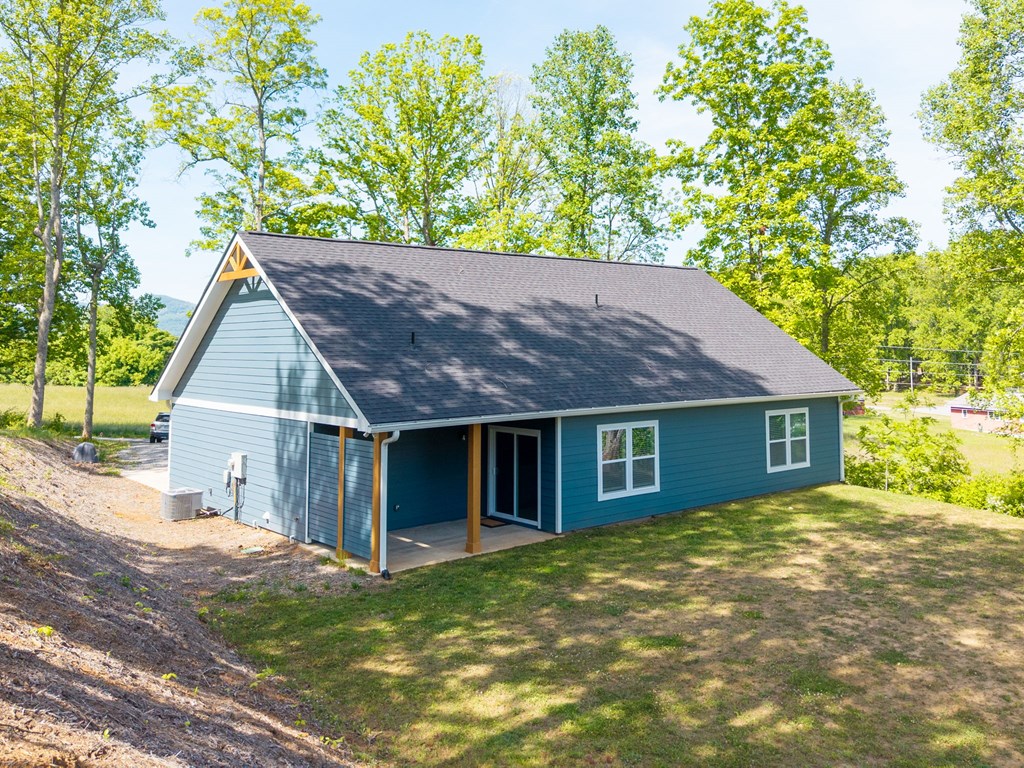 91 Dewey Ridge Lane Hayesville, NC 28904 - Photo 7 of 40