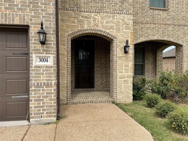 $2,250 | 3004 Guadalupe Drive, Forney, TX 75126