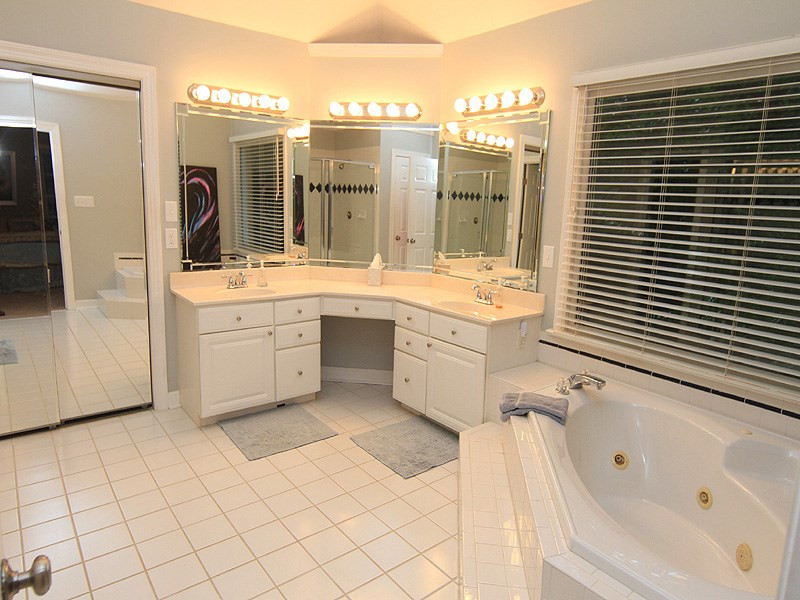 5305 Mill Dam Road Wake Forest, NC 27587 - Photo 12 of 25 Master Bath/Spa