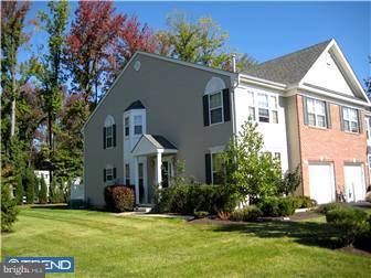 20 Simons Way Huntingdon Valley, PA 19006 - Photo 1 of 6 Exterior Side