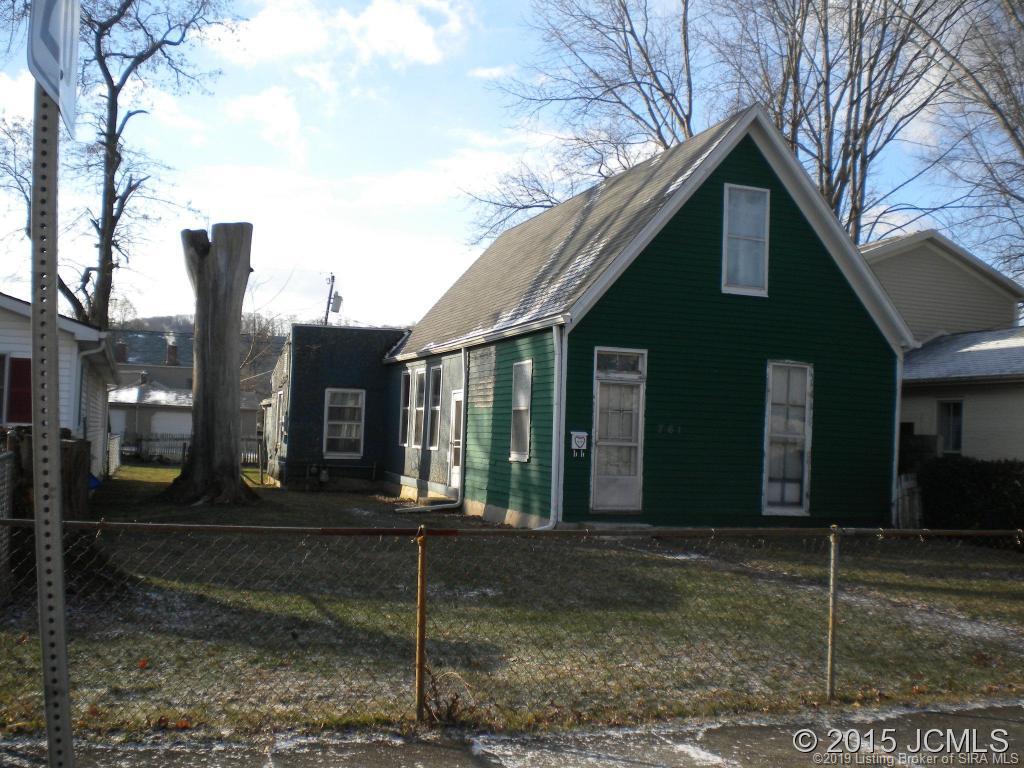 761 West 3rd Street Madison, IN 47250 - Photo 1 of 8 Gallery Image 1