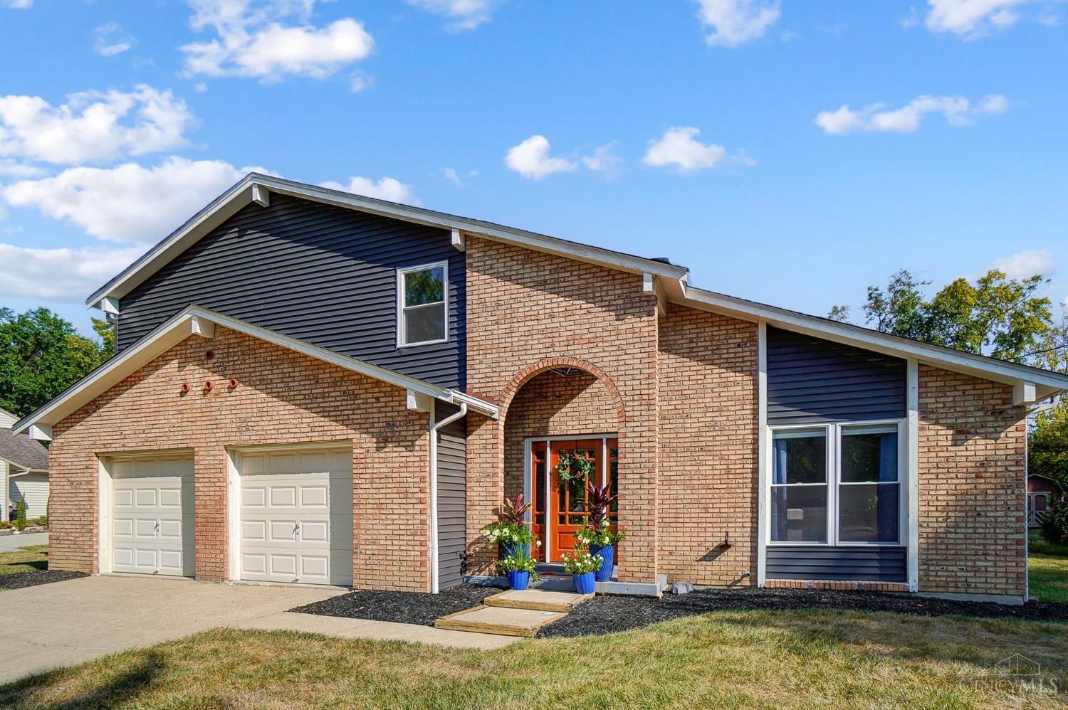 620 Brandy Way Cincinnati, OH 45244 - Photo 2 of 30 Gallery Image 2