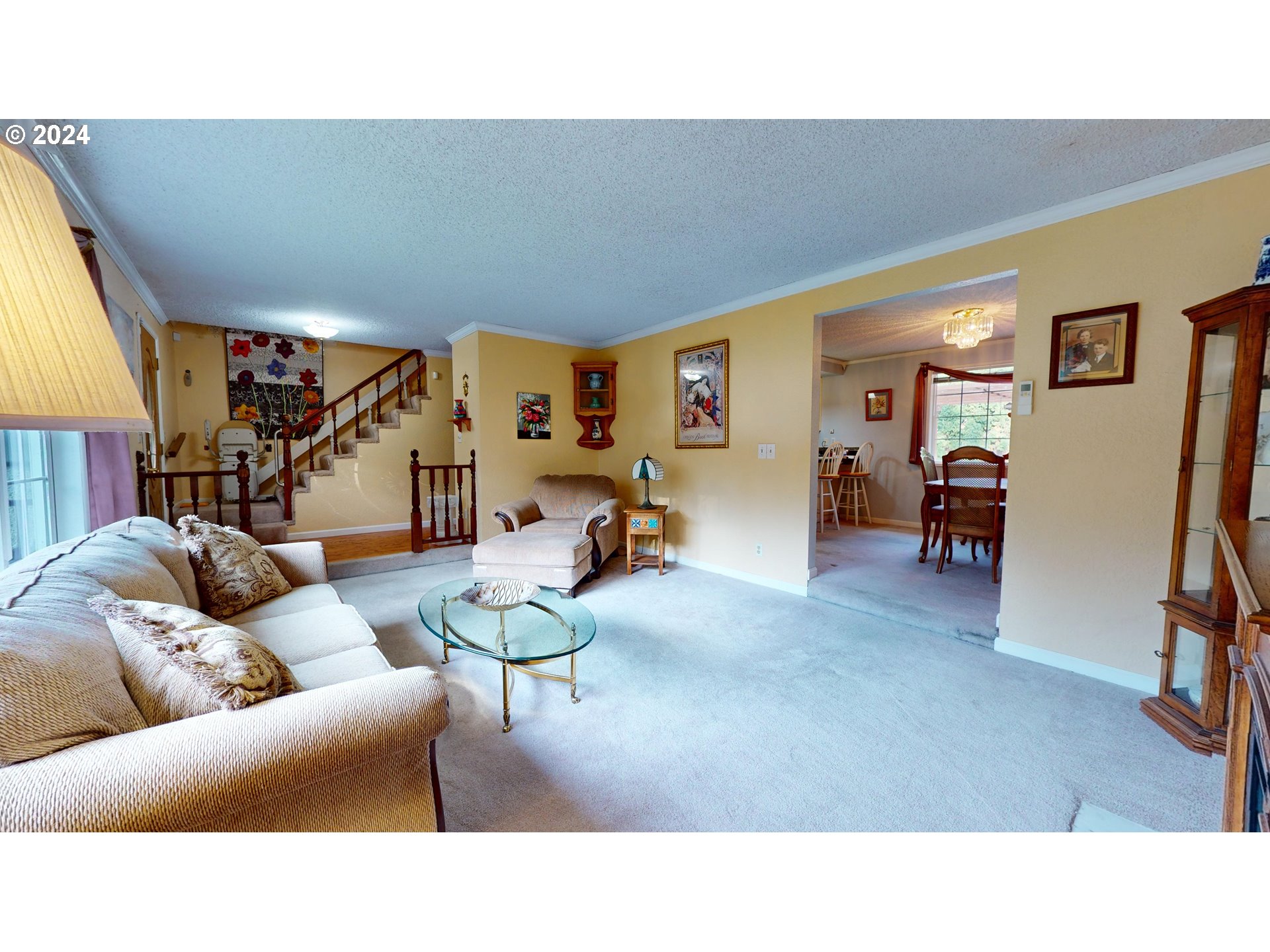 631 Rayner Avenue Springfield, OR 97477 - Photo 17 of 40 a living room with furniture and a flat screen tv