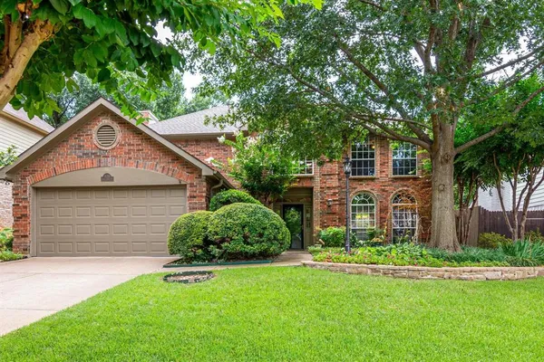 $610,000 | 3233 Shady Glen Drive, Grapevine, TX 76051