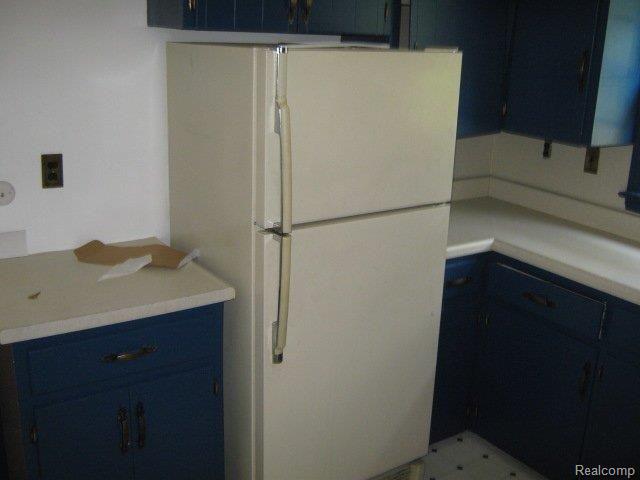 2385 Rutherford Road Bloomfield Hills, MI 48302 - Photo 6 of 13 kitchen2