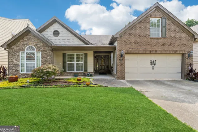 $415,000 | 2016 Jameson Circle Northeast, Lawrenceville, GA 30043