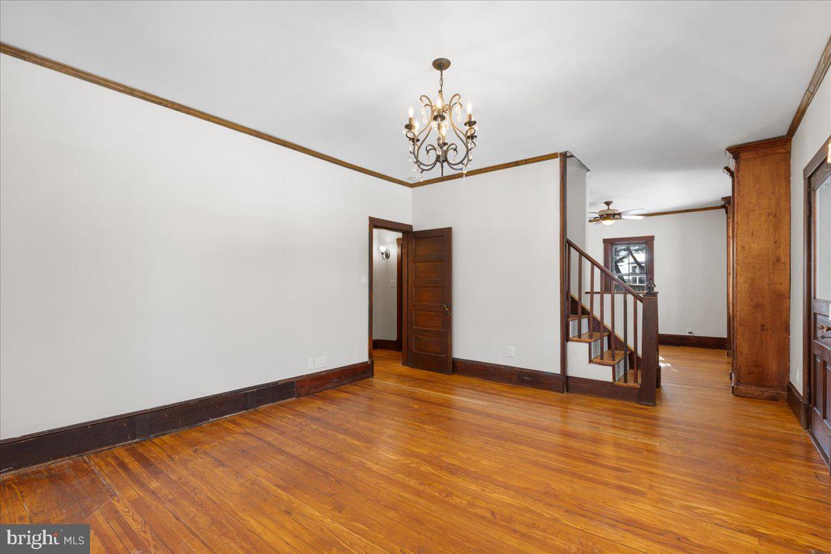 23320 Watson Road Leesburg, VA 20175 - Photo 12 of 51 a view of a livingroom with wooden floor