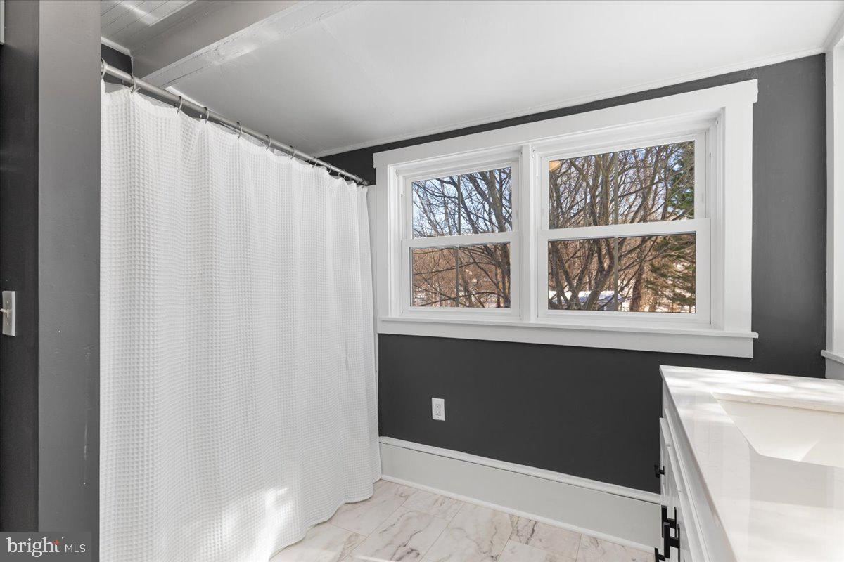 23320 Watson Road Leesburg, VA 20175 - Photo 25 of 51 a view of a window in an empty room