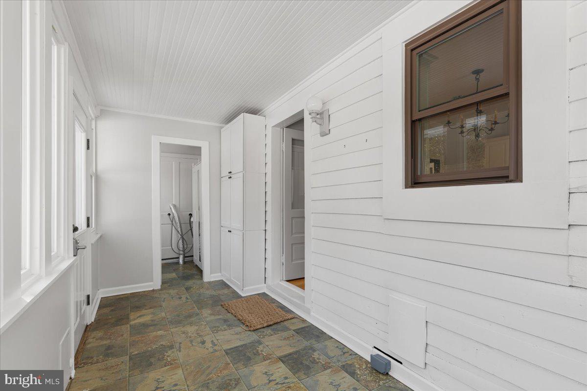 23320 Watson Road Leesburg, VA 20175 - Photo 38 of 51 a view of an empty room