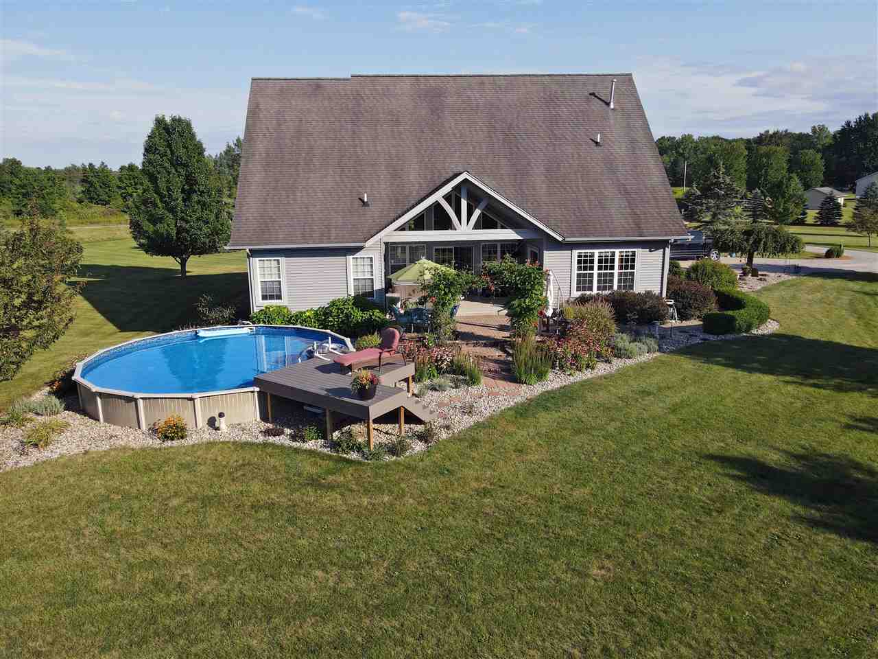 13354 West Gary Road Chesaning, MI 48616 - Photo 5 of 44 50052120-4.JPG