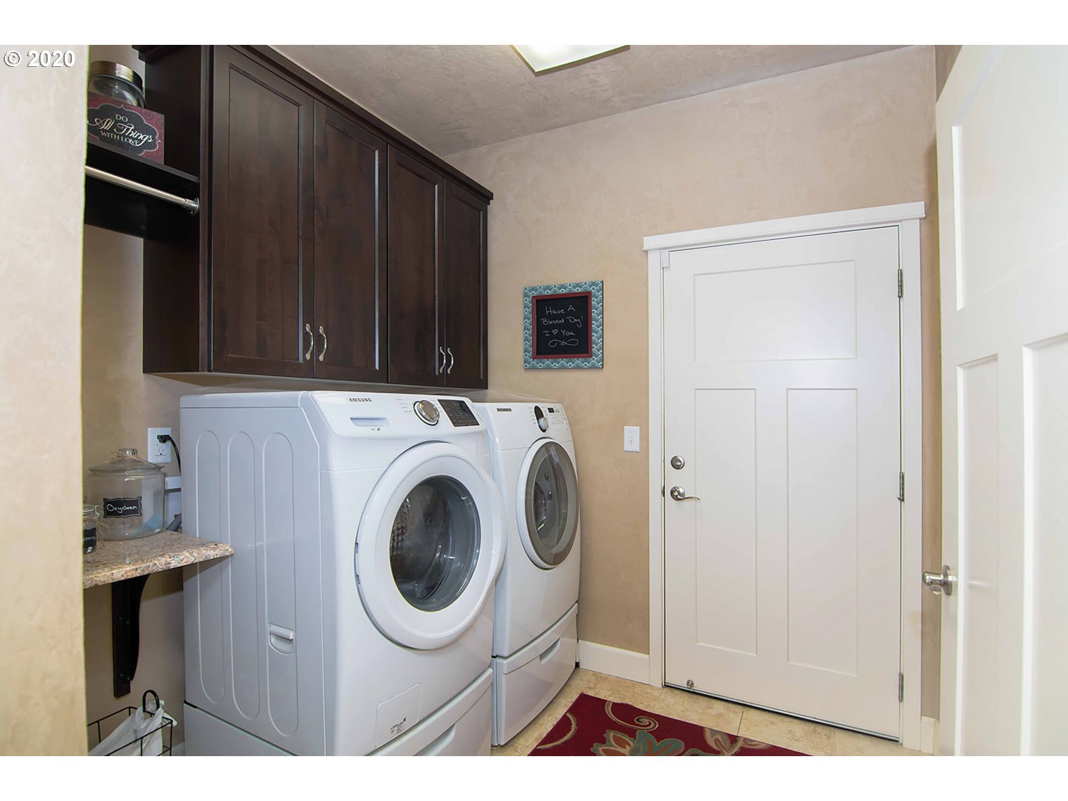 1385 Cleveland Loop Road Roseburg, OR 97471 - Photo 16 of 32 Gallery Image 16