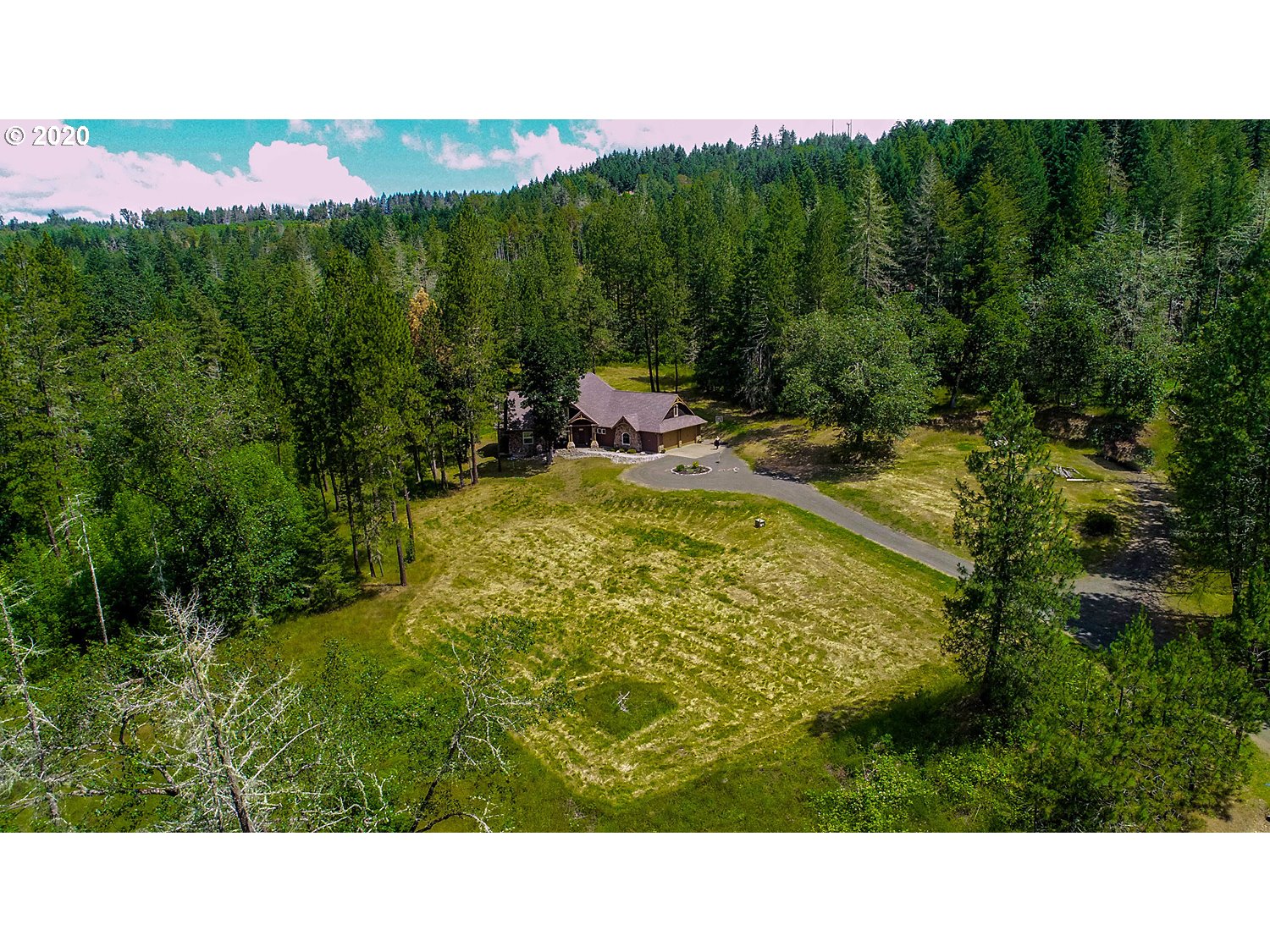 1385 Cleveland Loop Road Roseburg, OR 97471 - Photo 29 of 32 Gallery Image 29