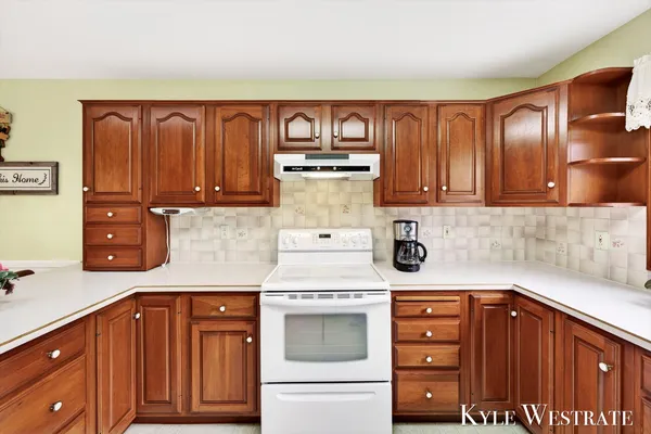 $629,900 | 6669 West H Avenue, Kalamazoo, MI 49009