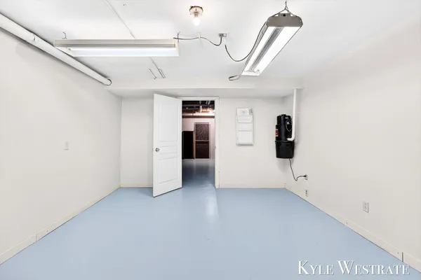 $629,900 | 6669 West H Avenue, Kalamazoo, MI 49009