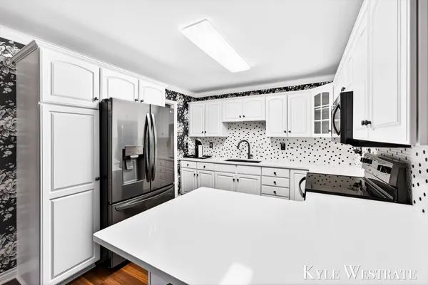 $629,900 | 6669 West H Avenue, Kalamazoo, MI 49009