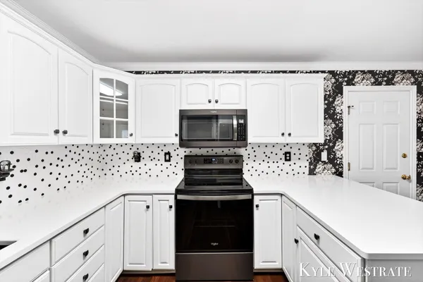 $629,900 | 6669 West H Avenue, Kalamazoo, MI 49009