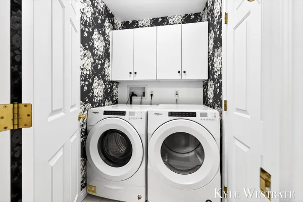 $629,900 | 6669 West H Avenue, Kalamazoo, MI 49009