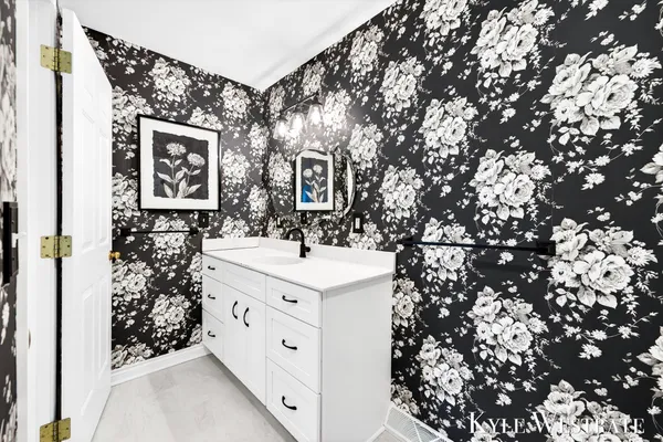 $629,900 | 6669 West H Avenue, Kalamazoo, MI 49009