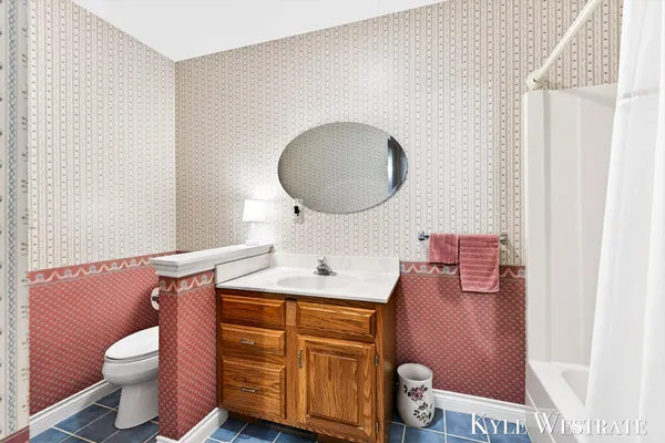 $629,900 | 6669 West H Avenue, Kalamazoo, MI 49009