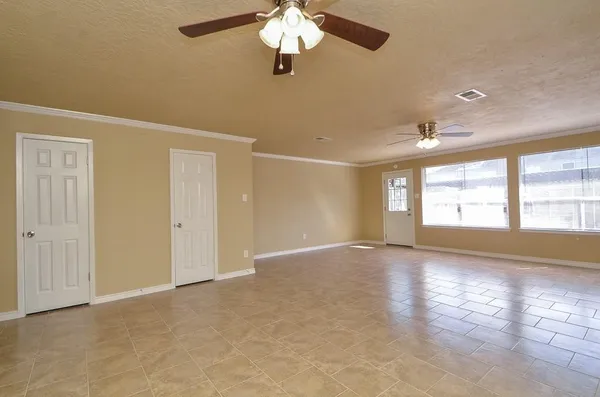 $1,995 | 15337 Falmouth Avenue, Houston, TX 77084