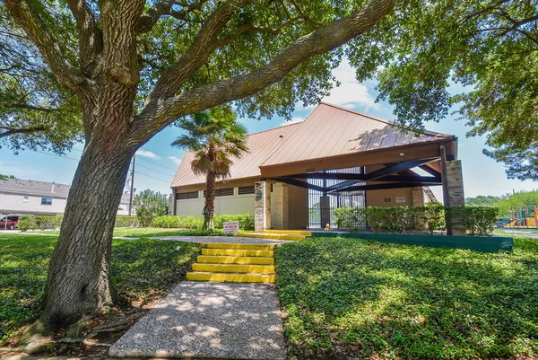 $1,995 | 15337 Falmouth Avenue, Houston, TX 77084