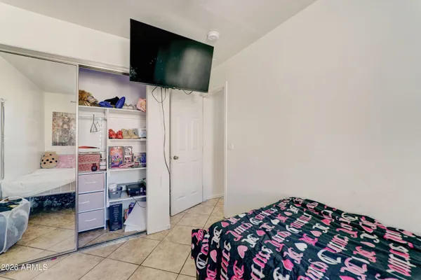 a view of a kitchen and dining room