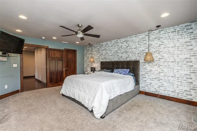 $1,690,000 | 26469 Roam Drive, Waynesville, MO 65583