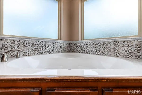 $1,490,000 | 26469 Roam Drive, Waynesville, MO 65583