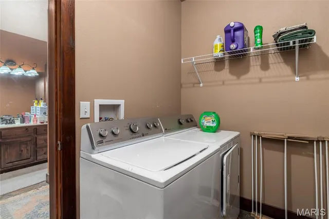 $1,690,000 | 26469 Roam Drive, Waynesville, MO 65583