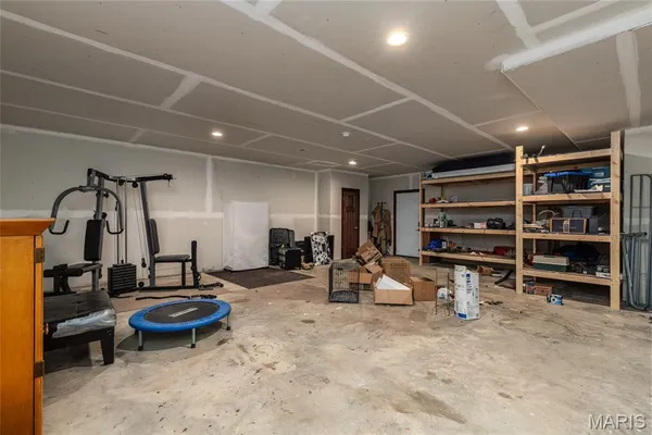 $1,490,000 | 26469 Roam Drive, Waynesville, MO 65583