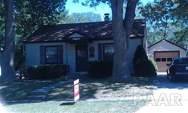 606 Spring Street Washington, IL 61571 - Photo 1 of 3 Gallery Image 1