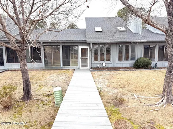 $269,900 | 186 Cranes Cove, Vass, NC 28394