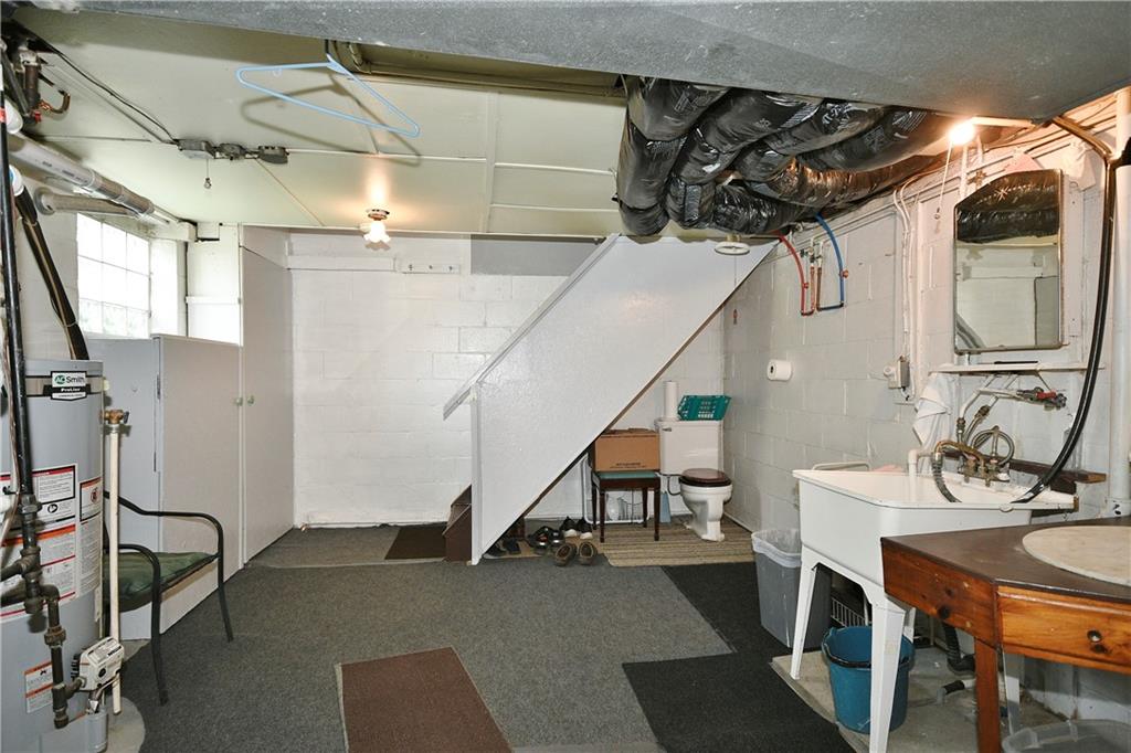 4374 Homestead Duquesne Road Homestead, PA 15120 - Photo 30 of 37