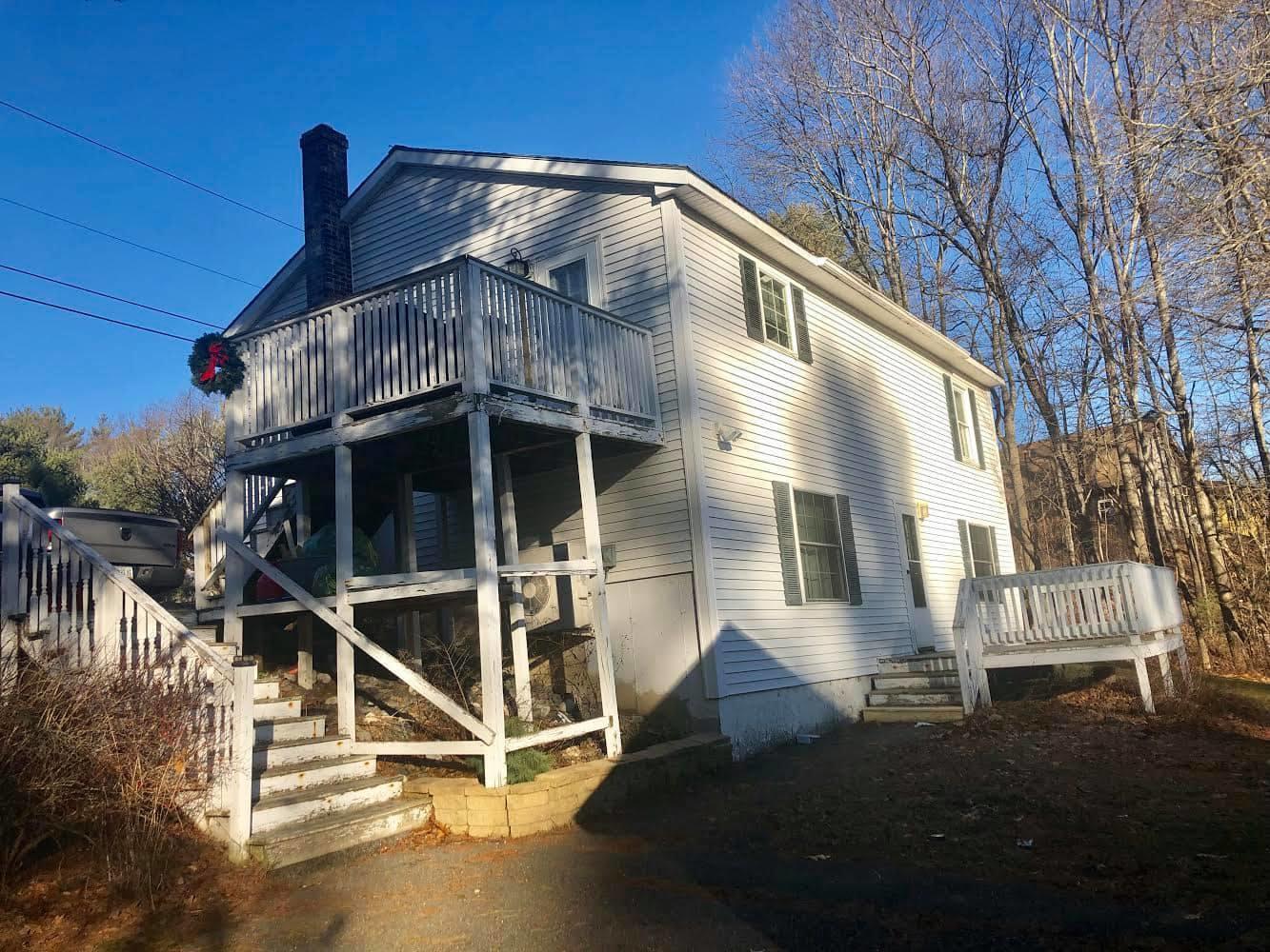 573 River Road Windham, ME 04062 - Photo 3 of 14 3