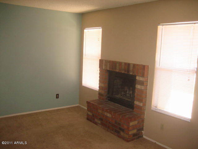 3511 East Baseline Road, Unit 1217 Phoenix, AZ 85042 - Photo 2 of 18 Family Room