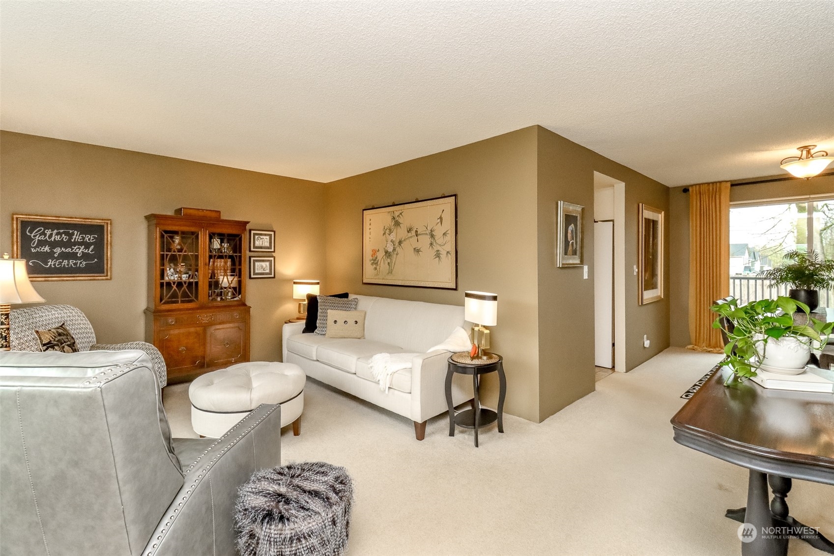19319 140th Place Southeast Renton, WA 98058 - Photo 4 of 31 Gallery Image 4